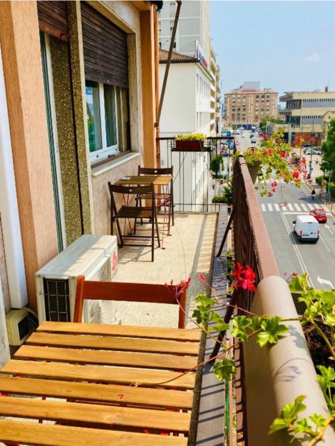 Pang'S Guesthouse Mestre Ngoại thất bức ảnh
