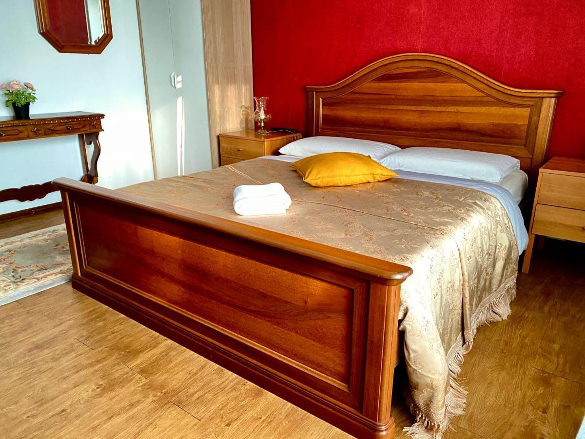 Pang'S Guesthouse Mestre Ngoại thất bức ảnh